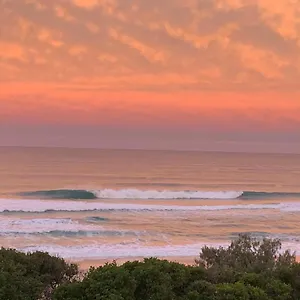 **** Aparthotel Capricorn One Beachside - Official Australia