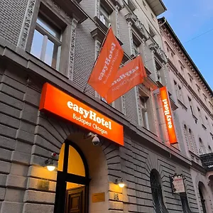 Easyhotel Oktogon 3*, Βουδαπέστη Ουγγαρία