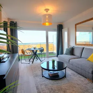 Avec Vue Panoramique Et Parking Gratuit Appartement Bruxelles