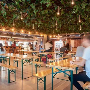 Urban Camper & Bar Copenhaga